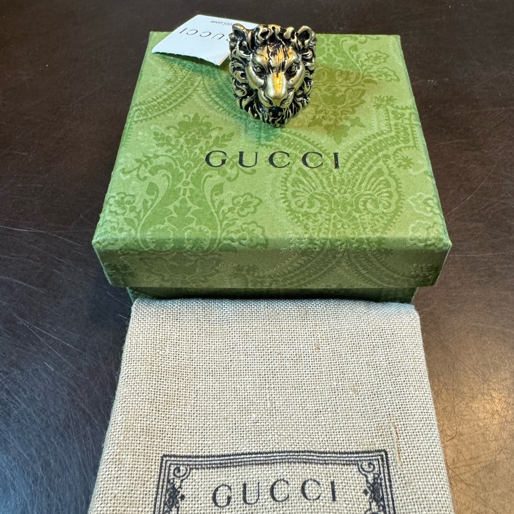 New Authentic Gucci Lion Head Ring Size IT 19 / US 8.75 - Picture 2 of 13